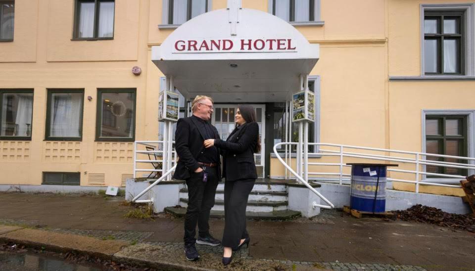 Grand Hotel ハルデン エクステリア 写真
